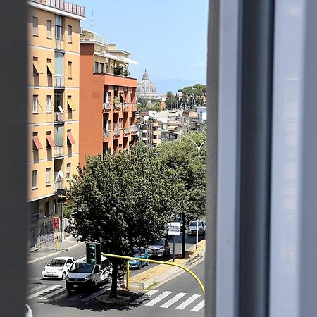 רומא Near Vatican, Irnerio 47 Guest House מראה חיצוני תמונה