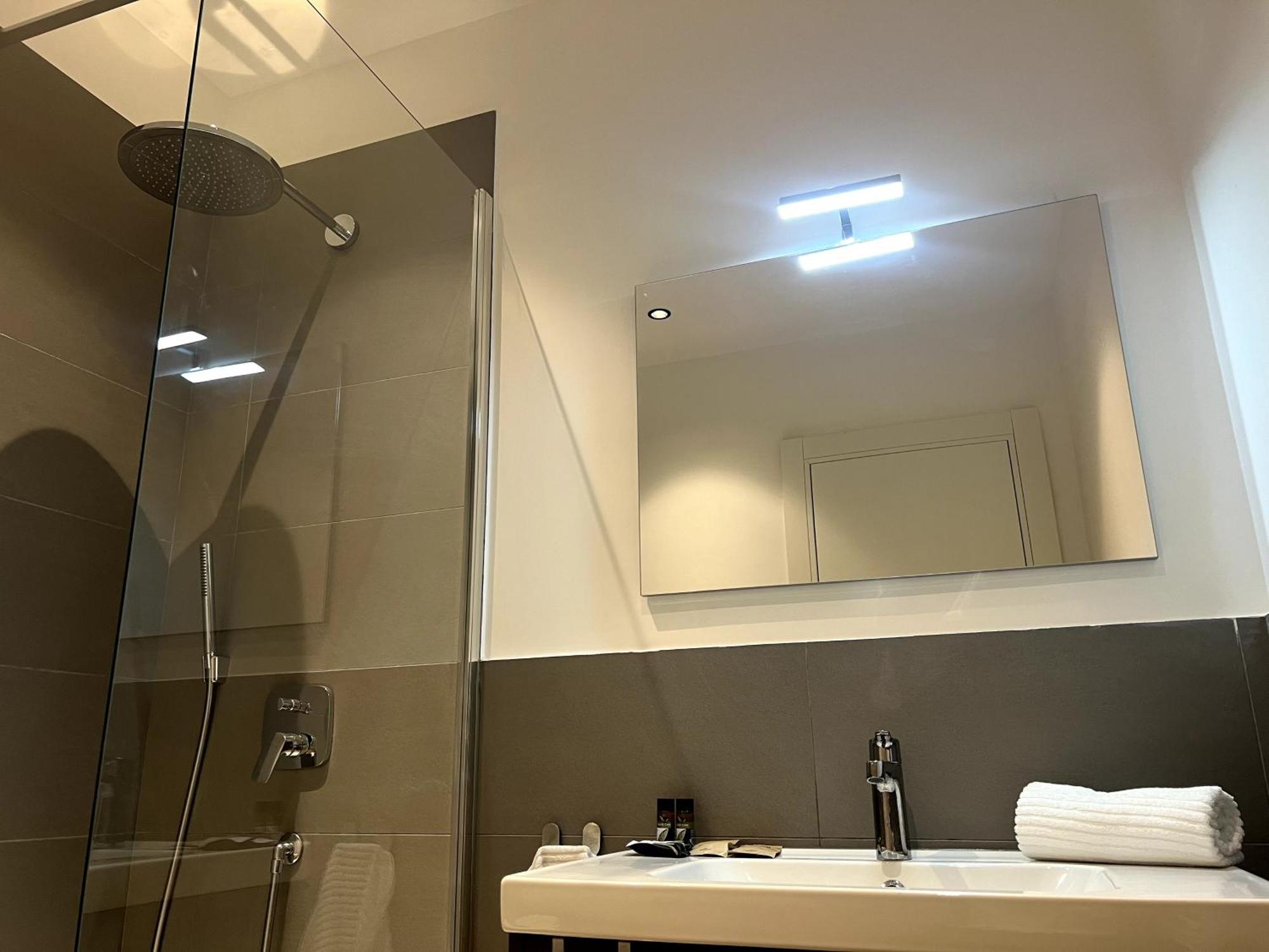 רומא Near Vatican, Irnerio 47 Guest House חדר תמונה