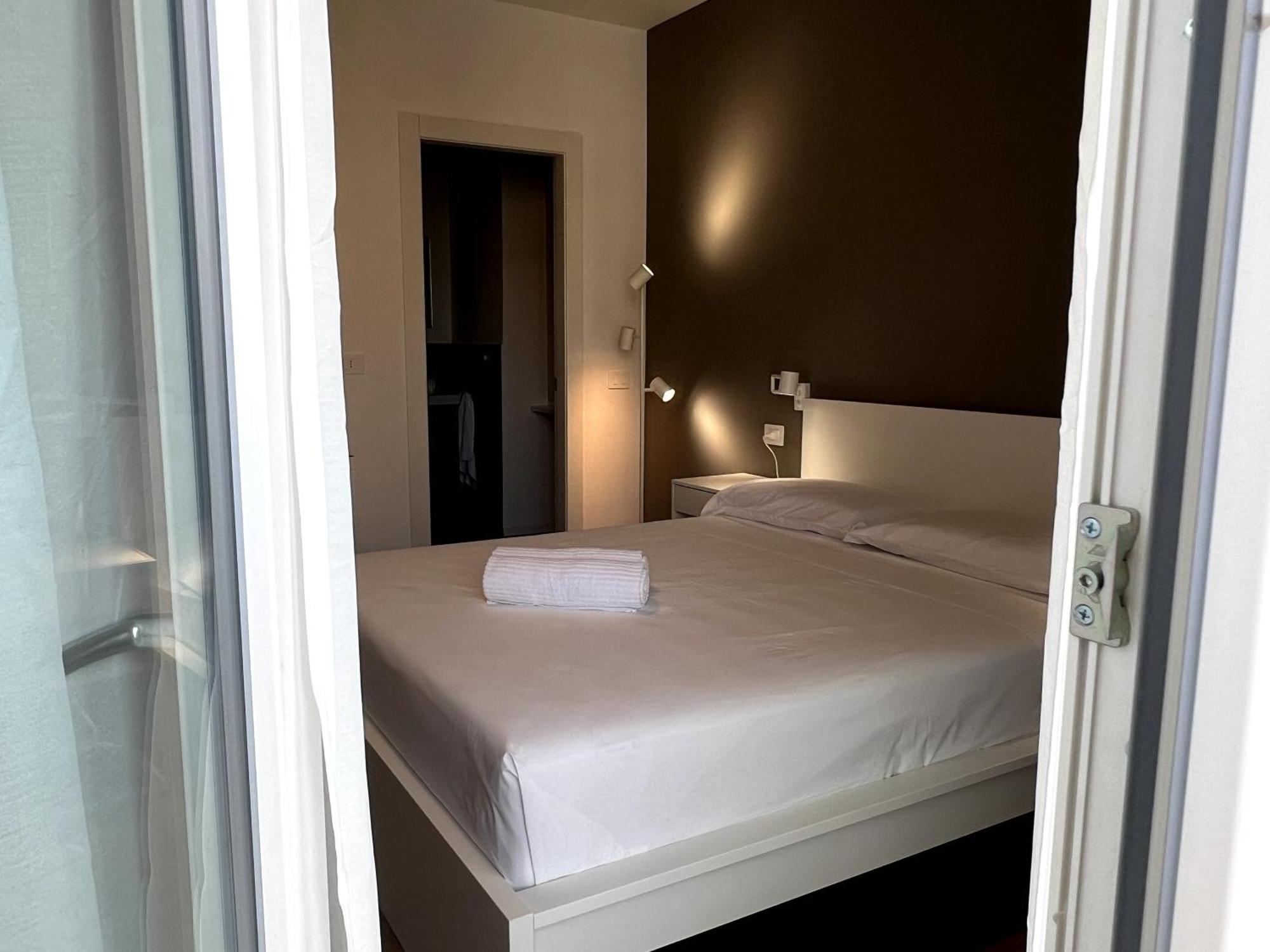 רומא Near Vatican, Irnerio 47 Guest House חדר תמונה