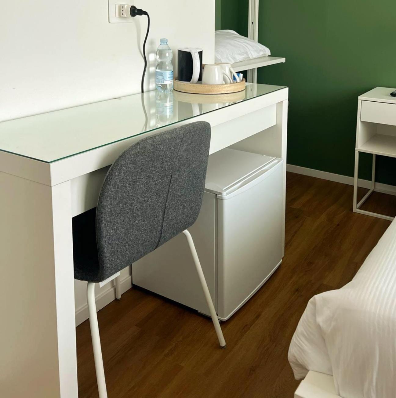 רומא Near Vatican, Irnerio 47 Guest House מראה חיצוני תמונה